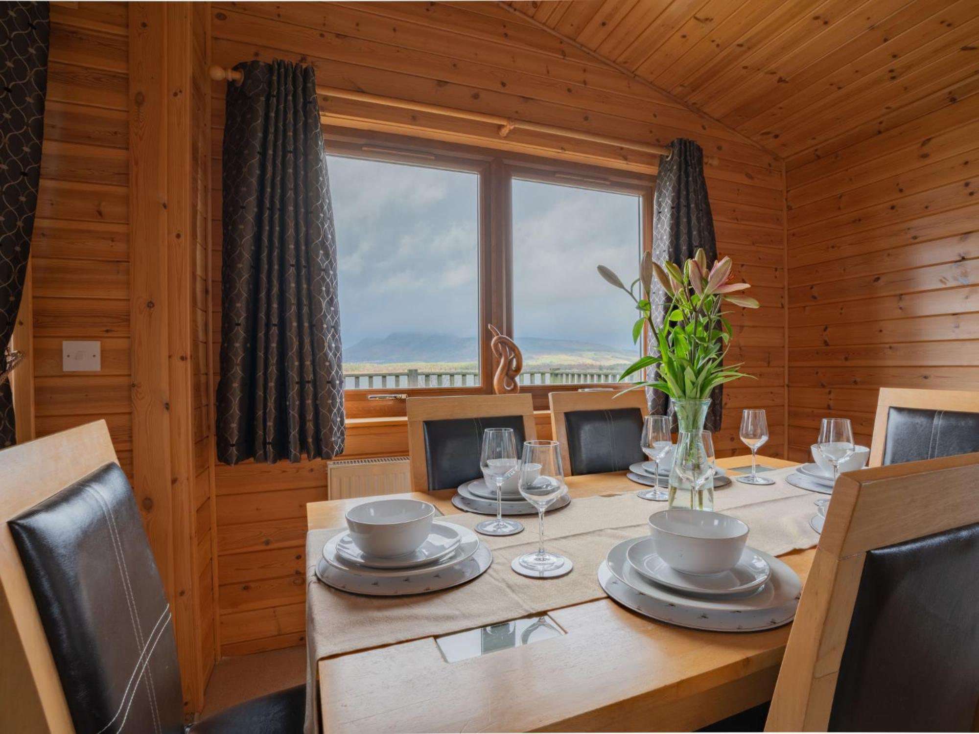 Chalet Loch Leven Lodge 10 By Interhome Kinross Exteriör bild